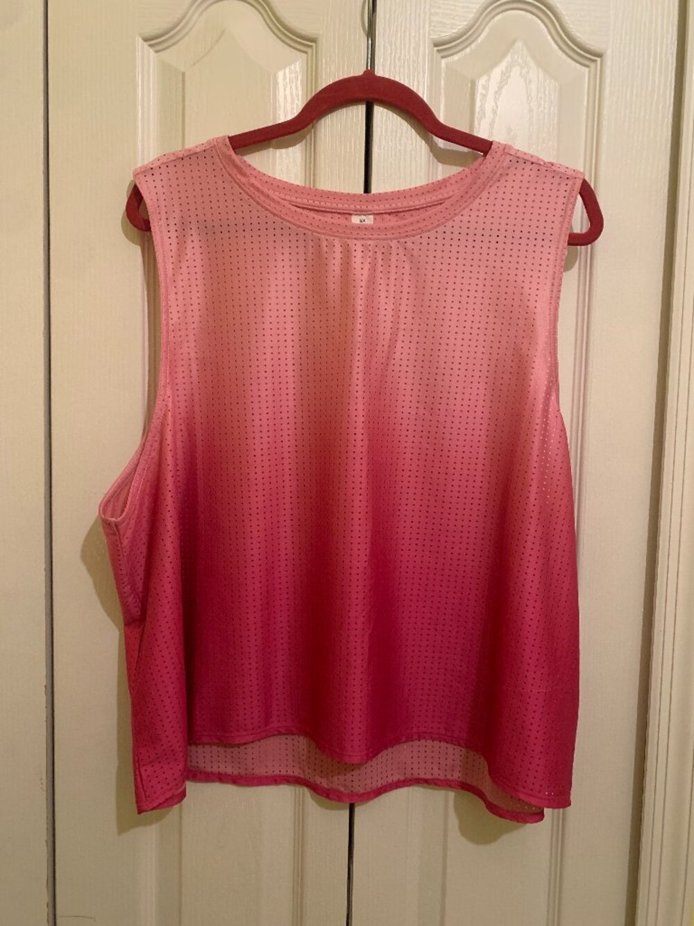 NEW w/TAGS - Women's 2X Pink Sleeveless Mesh Top